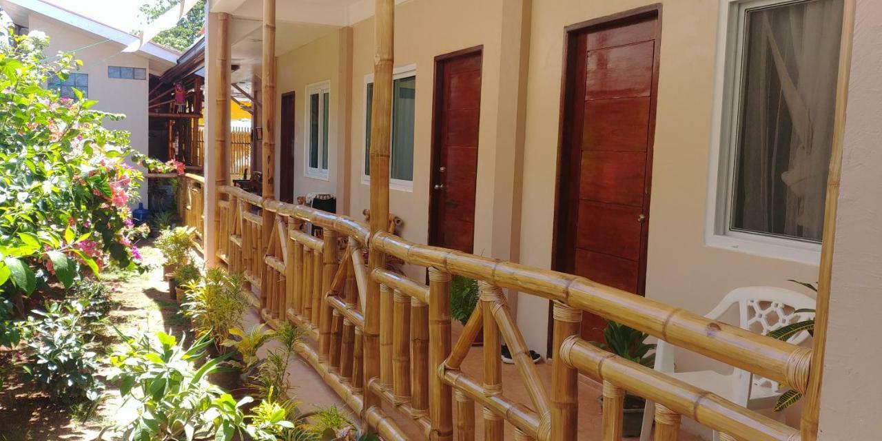 Villa Skanderbeg Guest House بويرتو برينسيسا المظهر الخارجي الصورة