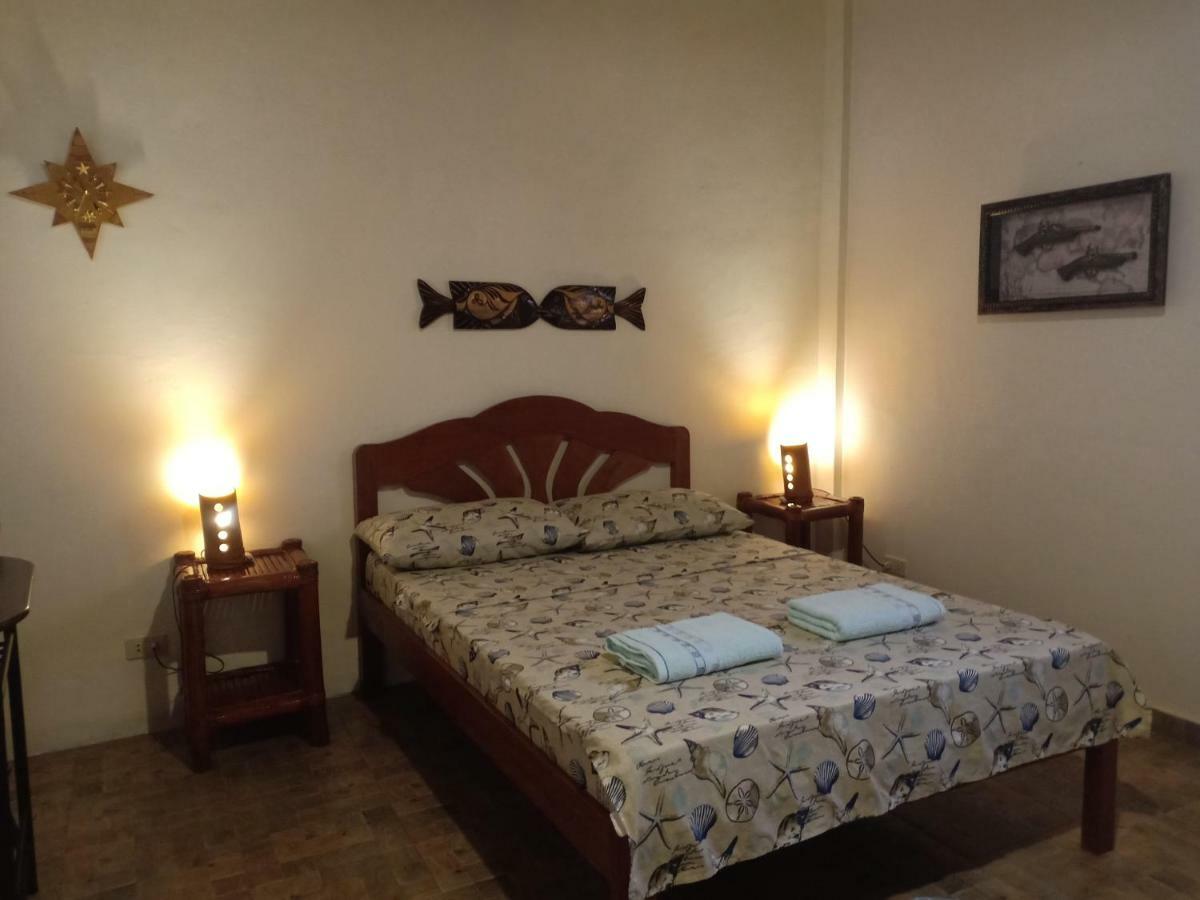 Villa Skanderbeg Guest House بويرتو برينسيسا المظهر الخارجي الصورة